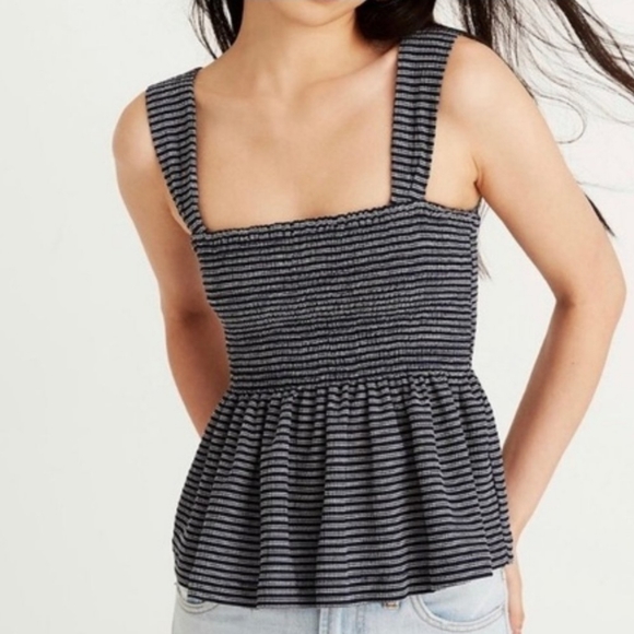 Madewell Texture & Thread Smocked Peplum Tank Top - Picture 2 of 7